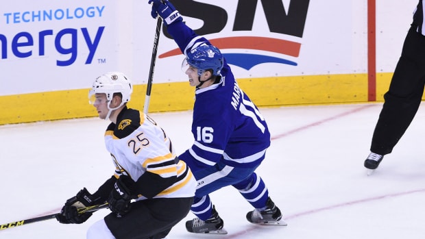 mitch-marner-first-nhl-goal-maple-leafs.jpg
